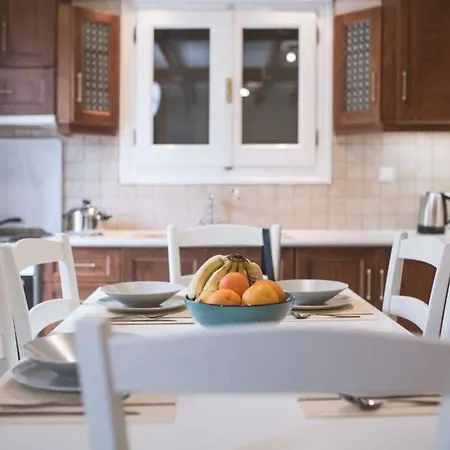 Sunny & Comfy House @Corfu! Apartment